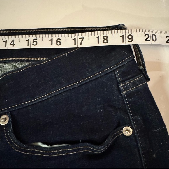 NWOT Levi's Dark Blue Classic Bootcut Jeans - Size 18. - Picture 5 of 6